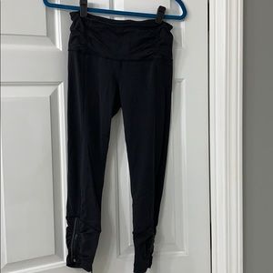 Lulu lemon leggings size 6